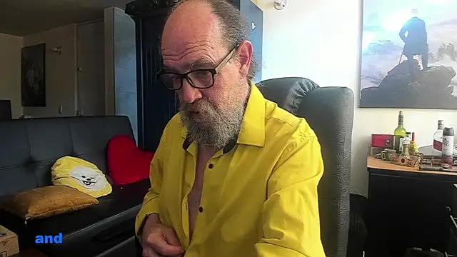 Uncle Hottie online show from June 3, 2026, 9:30 pm