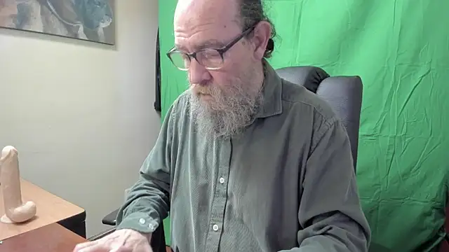 Uncle Hottie online show from March 12, 2026, 4:11 pm