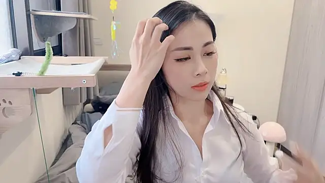 BabyOneDaily online show from February 5, 2026, 1:12 am