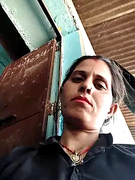 Bhavna8080 online show from April 21, 2026, 6:31 am