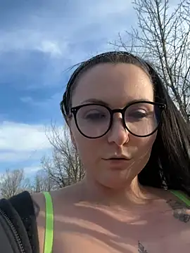 InkedCurly L online show from March 9, 2026, 3:04 pm