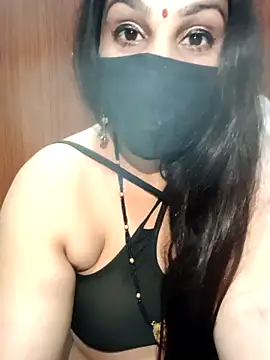 Snapshot of 01Roshani chatting on February 24, 2026, 6:42 pm 01Roshani online show from February 24, 2026, 6:42 pm