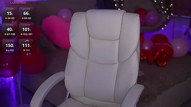 AlexaFleur online show from February 5, 2026, 2:02 pm