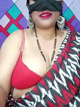 Hot-BHABHI696 online show from May 13, 2026, 5:20 pm