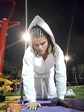 Snapshot of laperracobarde chatting on February 28, 2026, 2:22 am laperracobarde online show from February 28, 2026, 2:22 am