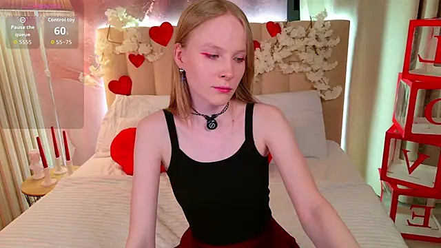 Shadow Gray online show from February 15, 2026, 6:18 pm