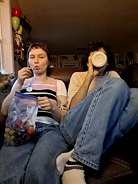 SugarNCinnamon online show from May 24, 2026, 1:16 am