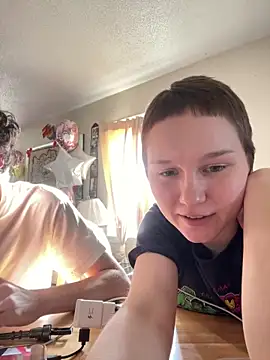 SugarNCinnamon online show from March 28, 2026, 10:33 pm