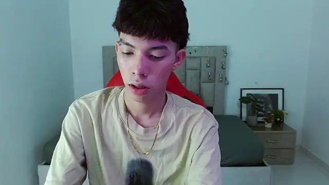 Snapshot of Nico__fox123 chatting on February 10, 2026, 11:31 am Nico fox123 online show from February 10, 2026, 11:31 am