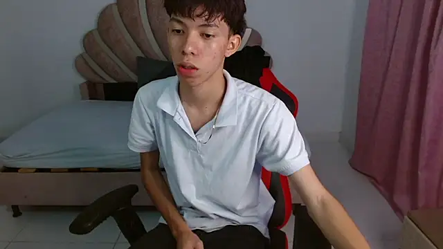 Snapshot of Nico__fox123 chatting on January 11, 2026, 8:16 pm Nico fox123 online show from January 11, 2026, 8:16 pm