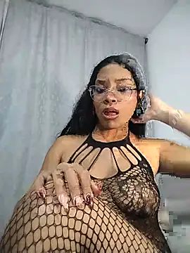 KATALINA SANTANA  online show from June 20, 2026, 12:48 am