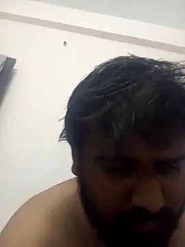 Snapshot of handsomeboy1414 chatting on April 5, 2026, 9:43 pm handsomeboy1414 online show from April 5, 2026, 9:43 pm