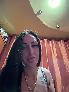 Yvi Ufc online show from February 6, 2026, 5:36 am