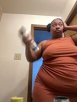 theesweetheart online show from February 2, 2026, 4:06 pm