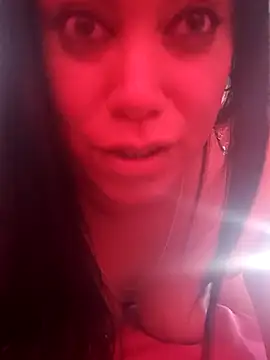 daaibabyxxx online show from February 2, 2026, 1:21 pm