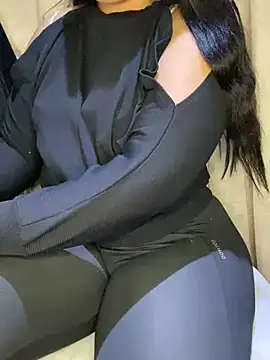 Snapshot of Lina_Velvet_ chatting on January 13, 2026, 8:40 am Lina Velvet online show from January 13, 2026, 8:40 am