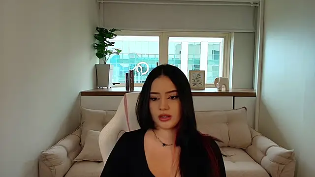 Larissa Baby online show from January 19, 2026, 11:25 am