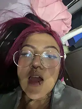 queen of you heart online show from February 26, 2026, 2:33 am