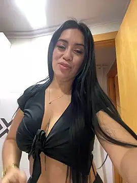 Snapshot of nataliia_queen_ chatting on March 21, 2026, 8:41 am nataliia queen online show from March 21, 2026, 8:41 am