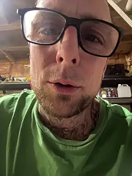 Snapshot of WIDBIGWHITECOCK chatting on March 7, 2026, 3:35 am WIDBIGWHITECOCK online show from March 7, 2026, 3:35 am