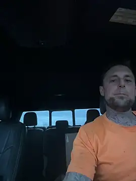 Snapshot of WIDBIGWHITECOCK chatting on March 10, 2026, 10:58 pm WIDBIGWHITECOCK online show from March 10, 2026, 10:58 pm