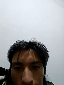 elrayo  online show from February 2, 2026, 1:37 am