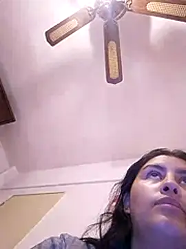 Tiffany06 online show from March 9, 2026, 12:09 pm