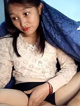 Snapshot of yumyum112 chatting on February 17, 2026, 2:09 am yumyum112 online show from February 17, 2026, 2:09 am