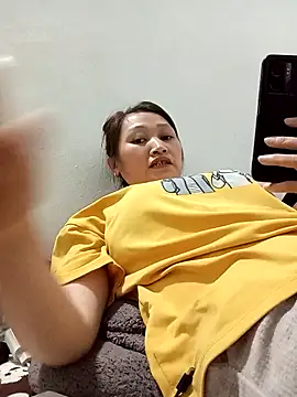 Snapshot of yumyum112 chatting on March 12, 2026, 3:27 pm yumyum112 online show from March 12, 2026, 3:27 pm