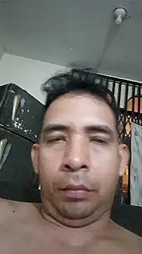 Snapshot of paladito01 chatting on May 24, 2026, 6:02 am paladito01 online show from May 24, 2026, 6:02 am