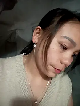 vanvan005 online show from March 14, 2026, 2:01 pm