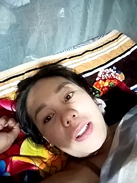 vanvan005 online show from March 12, 2026, 10:58 pm