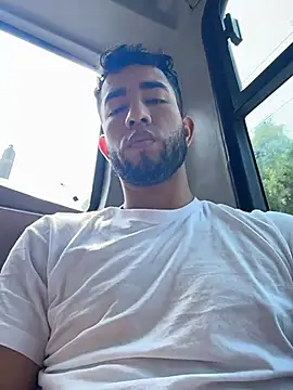 liam bronw online show from March 1, 2026, 7:25 pm