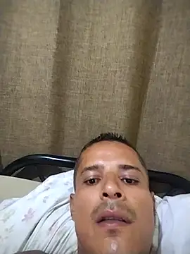 Gracho 25 online show from February 3, 2026, 2:53 am