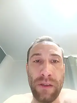Alvarroo69 online show from June 1, 2026, 1:00 pm