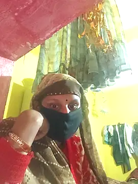 Snapshot of Hot_reni53 chatting on February 3, 2026, 4:12 pm Hot reni53 online show from February 3, 2026, 4:12 pm