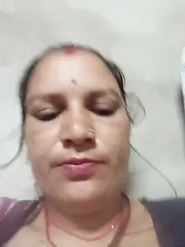 Hot hiuj online show from May 21, 2026, 8:06 pm