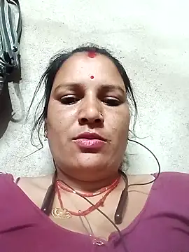 Snapshot of Hot_hiuj chatting on March 8, 2026, 6:44 pm Hot hiuj online show from March 8, 2026, 6:44 pm