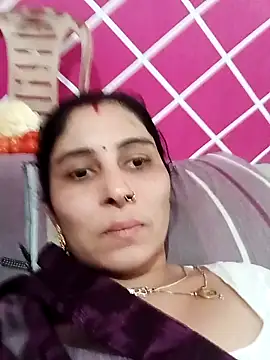 Hot ree85 online show from March 2, 2026, 11:17 am