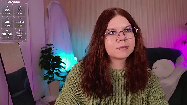 Snapshot of A_Lot_of_Bunny chatting on February 28, 2026, 7:19 am A Lot of Bunny online show from February 28, 2026, 7:19 am