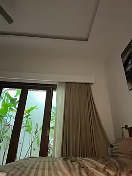 Milly Meyson online show from January 10, 2026, 7:47 am