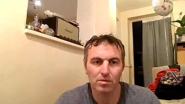 Snapshot of Hakfin666 chatting on May 5, 2026, 4:48 am Hakfin666 online show from May 5, 2026, 4:48 am