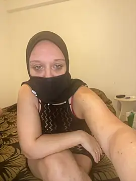 MuslimSexyHot online show from February 24, 2026, 2:51 pm