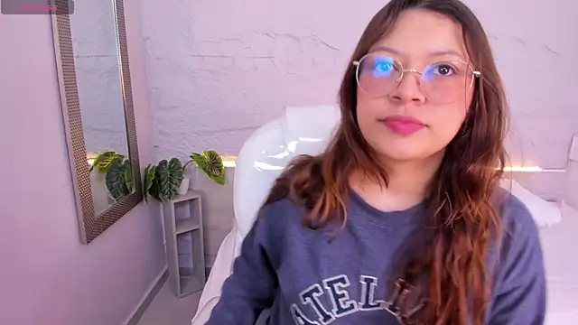 Snapshot of lanna_18_ chatting on June 20, 2026, 11:48 am lanna 18 online show from June 20, 2026, 11:48 am