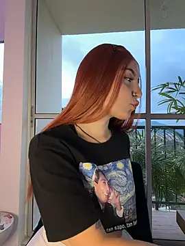 alesziarose  online show from March 18, 2026, 11:16 pm