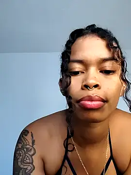shenna brunette online show from May 10, 2026, 2:37 am