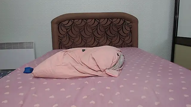 Snapshot of _Sweet_Dream_ chatting on March 16, 2026, 5:44 am Sweet Dream online show from March 16, 2026, 5:44 am