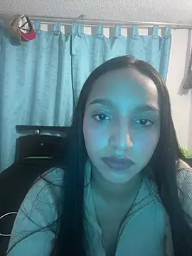 Snapshot of Eve_Ritz chatting on February 8, 2026, 3:37 am Eve Ritz online show from February 8, 2026, 3:37 am