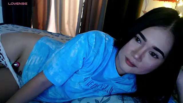 simplykhate online show from August 3, 2026, 2:41 am