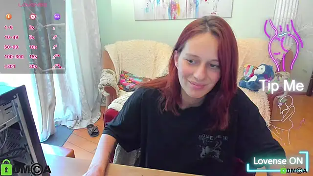 Snapshot of Lily_Viola chatting on June 29, 2026, 10:15 am Lily Viola online show from June 29, 2026, 10:15 am
